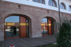 complex-bastion-tamplarie-lemn-stratificat