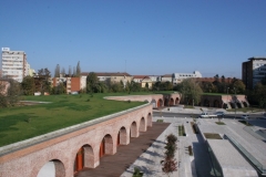 vedere-curte-tamlarie-lemn-bastion